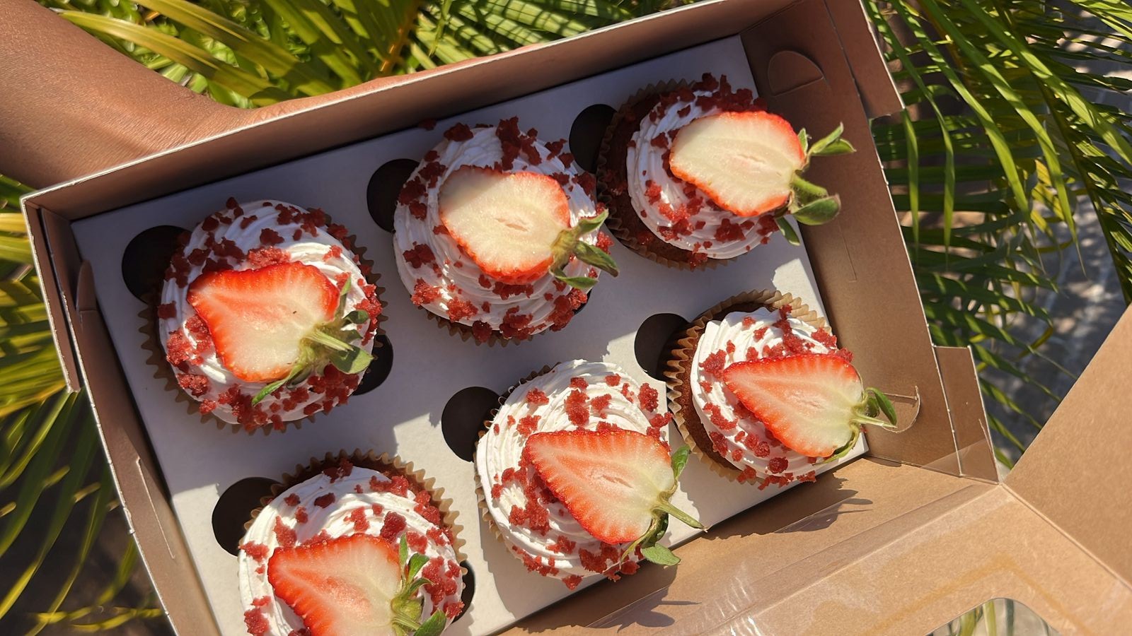 Bee's Bake strawberry cupcakes